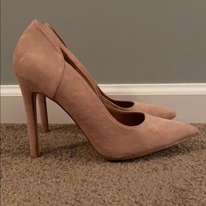 Nude/Blush Suede Steve Madden Pointed Toe Heels